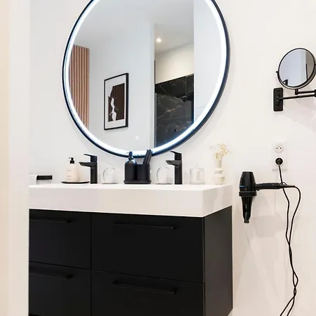 Apartament La H *